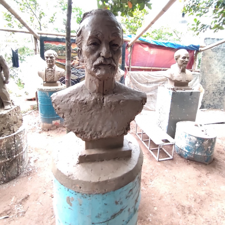 Tượng tròn chân dung-1