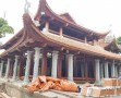 Lăng tẩm, cột đá đình chùa 8-1